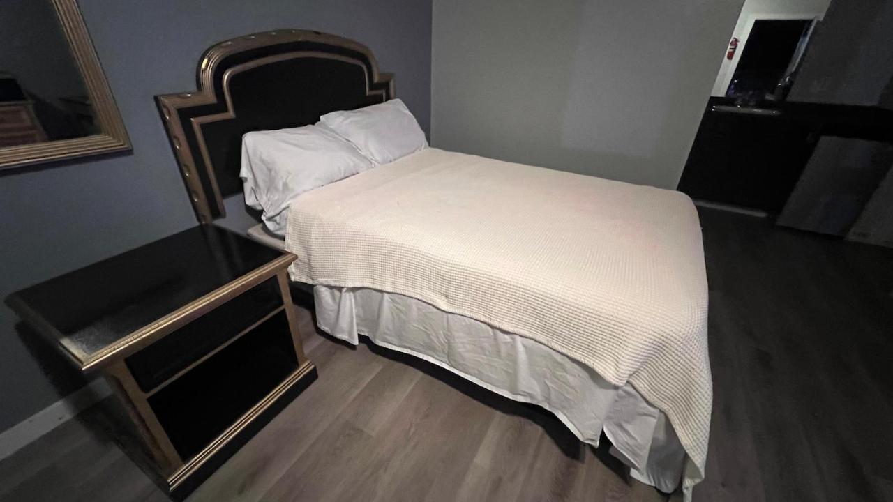 Texas Lodge Kenedy Εξωτερικό φωτογραφία