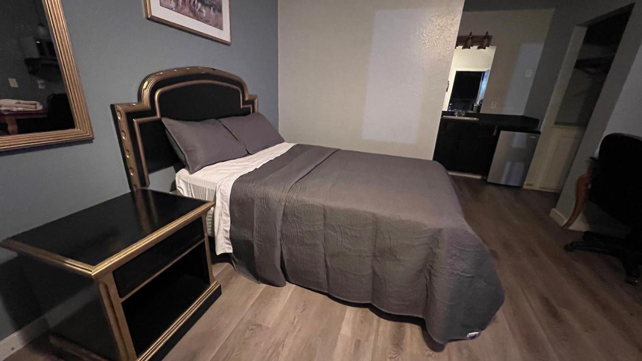 Texas Lodge Kenedy Εξωτερικό φωτογραφία
