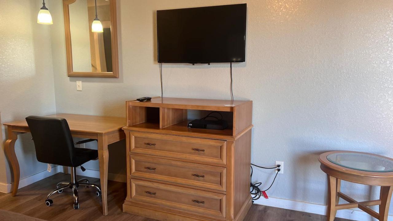 Texas Lodge Kenedy Εξωτερικό φωτογραφία