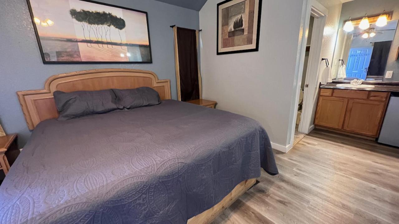Texas Lodge Kenedy Εξωτερικό φωτογραφία