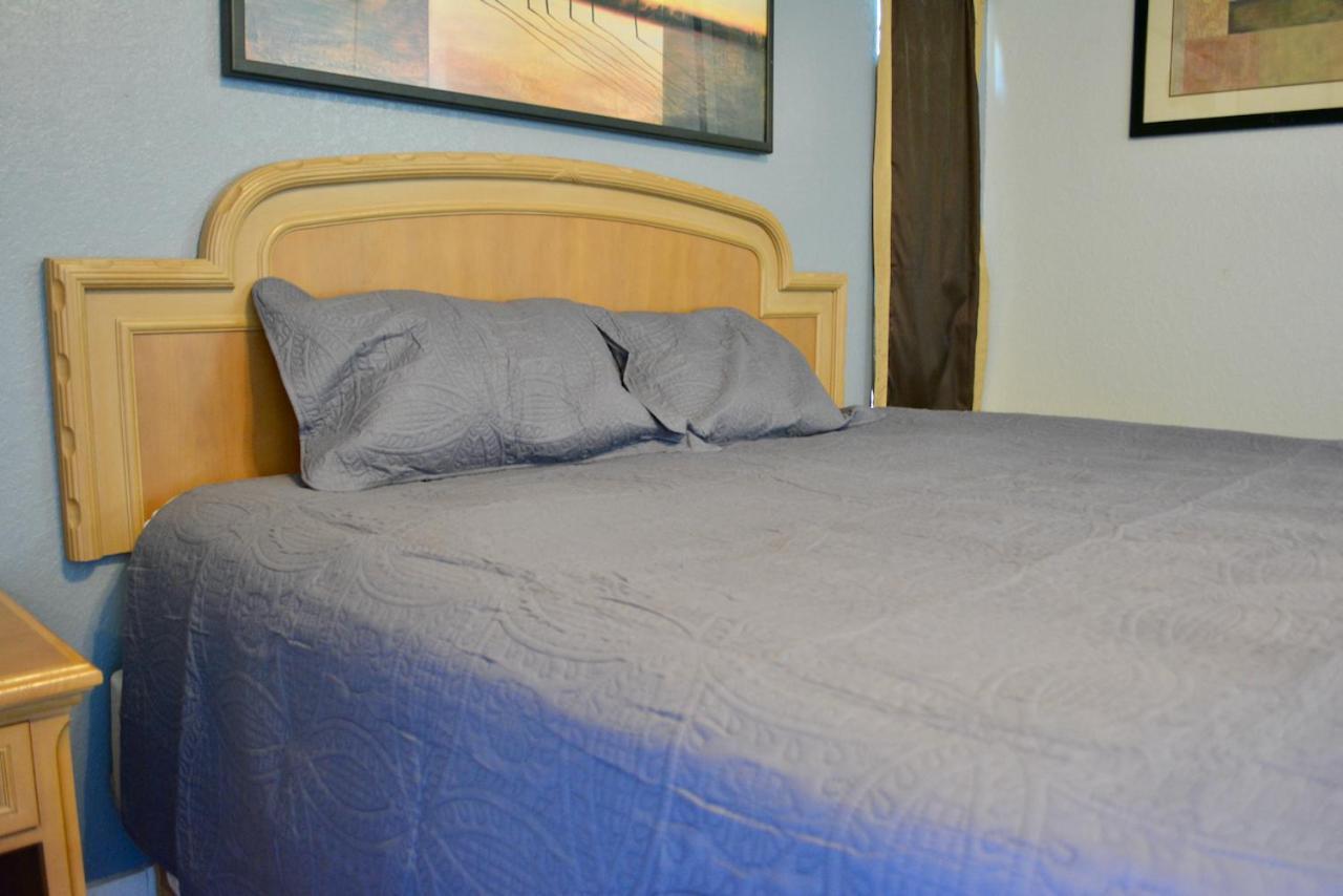 Texas Lodge Kenedy Εξωτερικό φωτογραφία